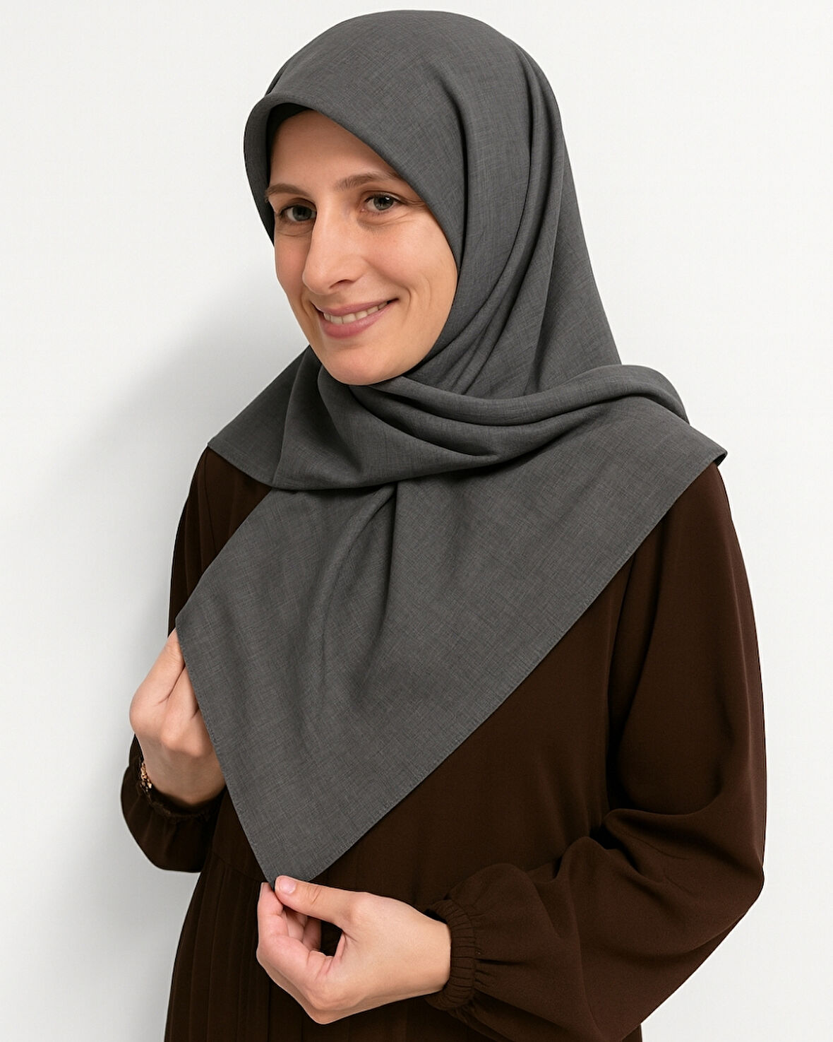 Denim Kare Eşarp– Kaymaz, Rahat ve Şık Kullanım