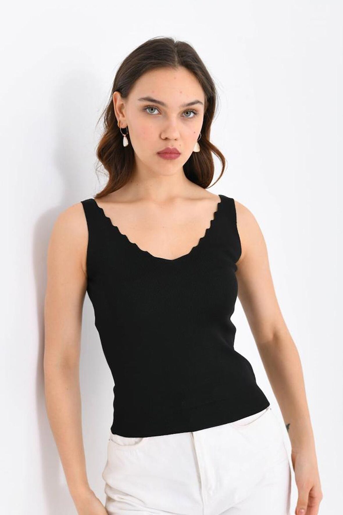 Askılı Merdiven Desenli Kadın Siyah Crop Triko Bluz
