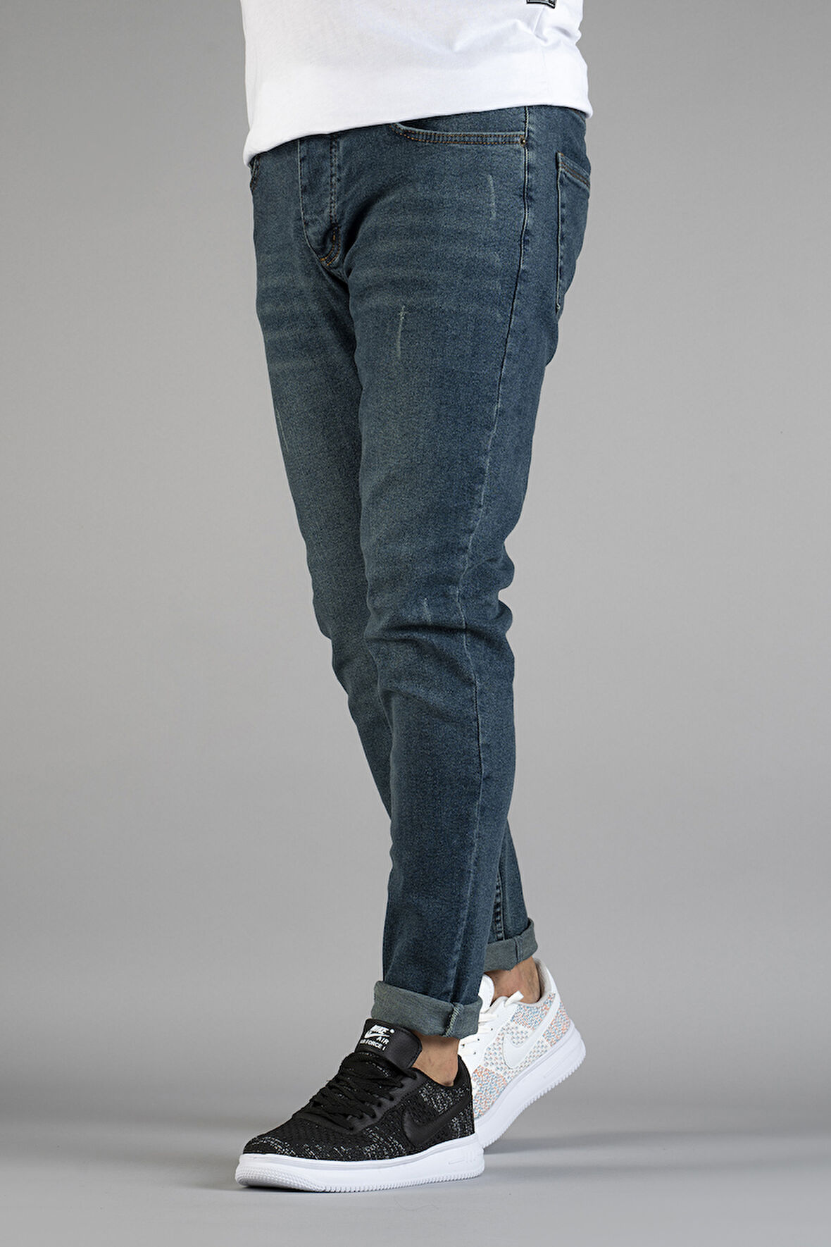 Erkek Slim Fit Dar Kesim Tırnaklı Kot Pantolon