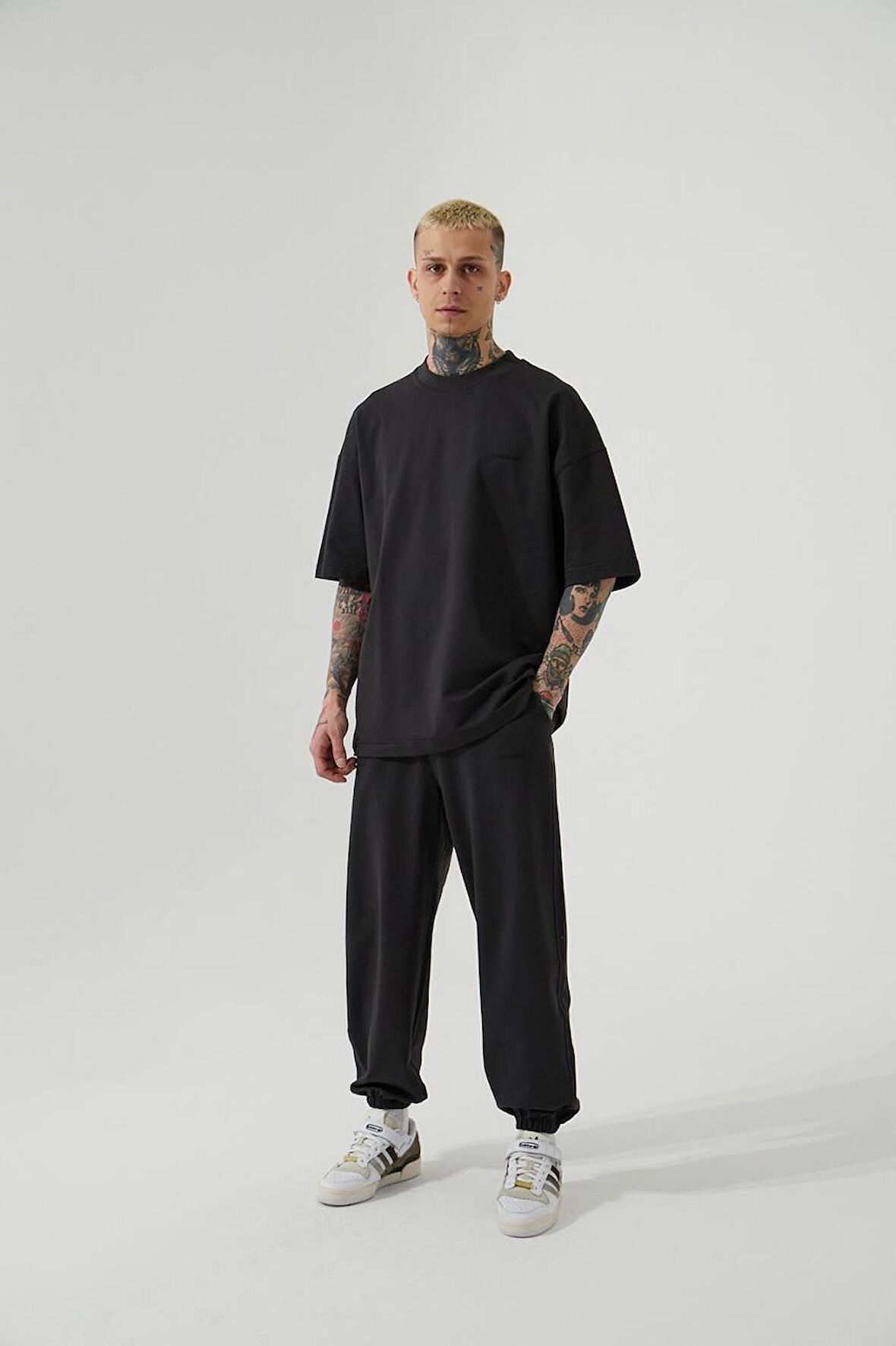 0 Yaka Oversize Basic Erkek T-Shirt