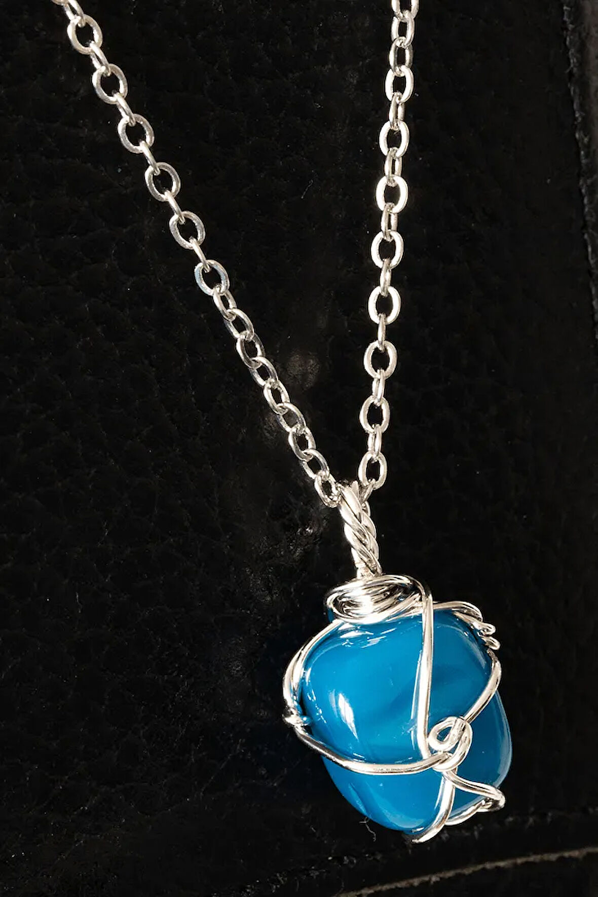 Sertifikalı Tel Sargılı Mavi Akik Taşı Kolye