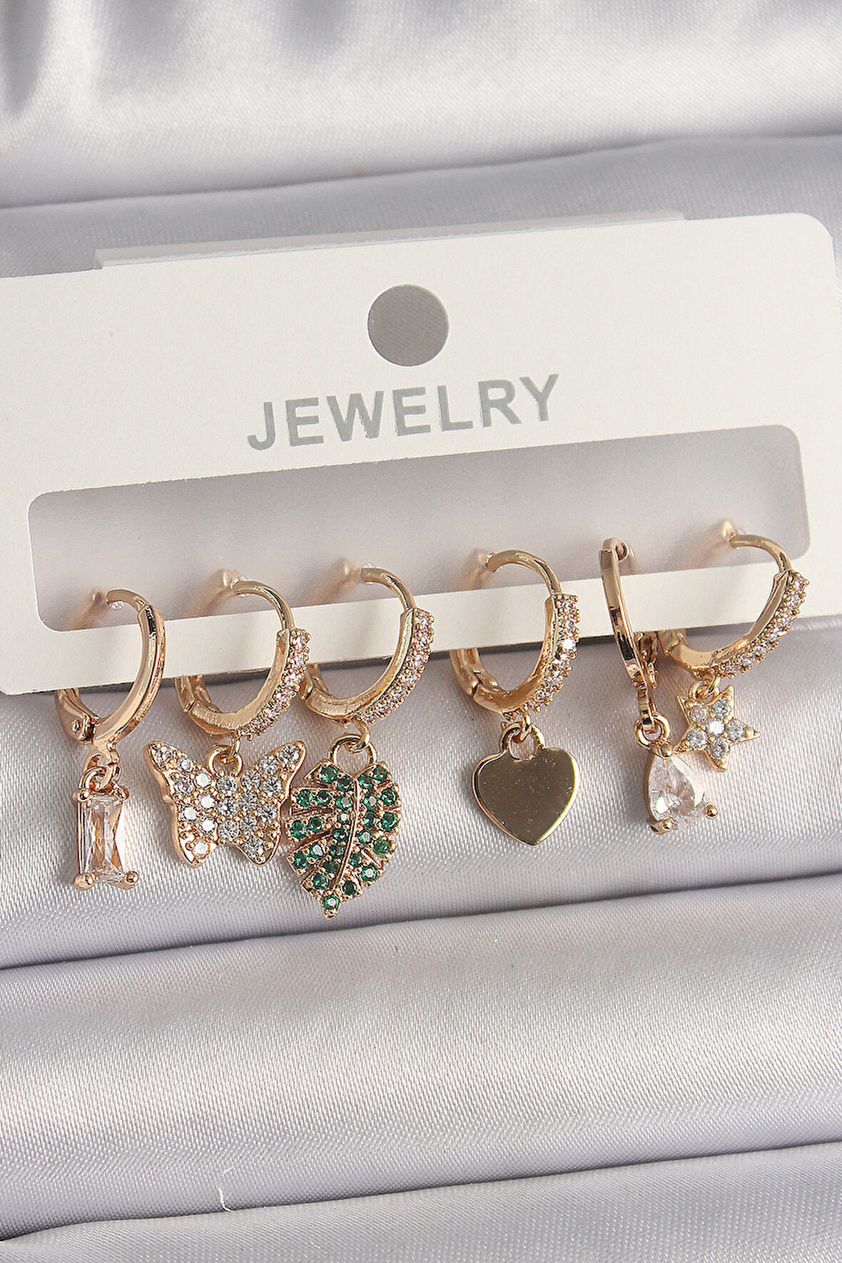 Pirinç Gold Renk Renkli Kelebek Figür Çoklu Figür Kadın Küpe Seti - TJ-BKP10096