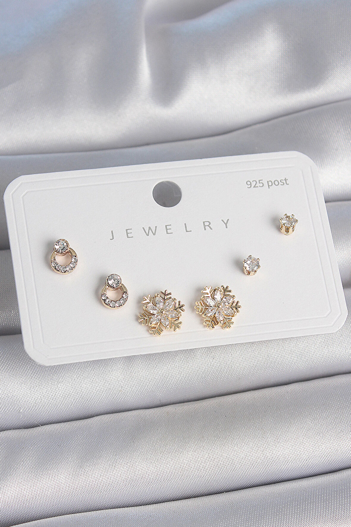 Pirinç Gold Renk Zirkon Taşlı Kar Tanesi Model 925 Ayar Gümüş Çivi Kadın Küpe Seti - TJ-BKP10482