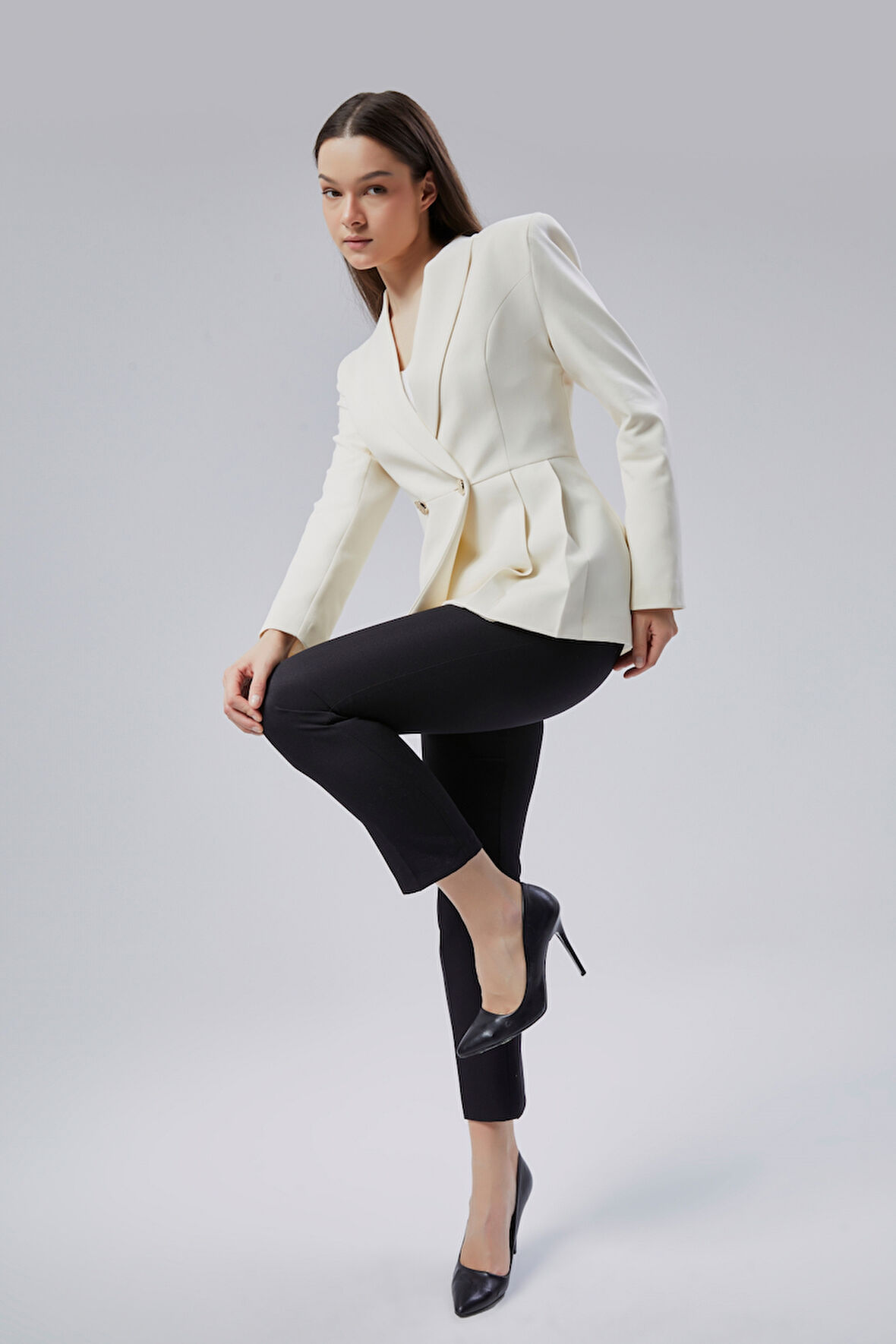 Ekru Regular Fit Pile Detaylı Blazer Ceket