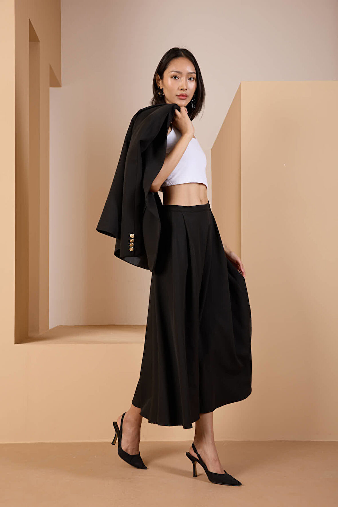 Siyah Salaş Kesim Dokuma Etek