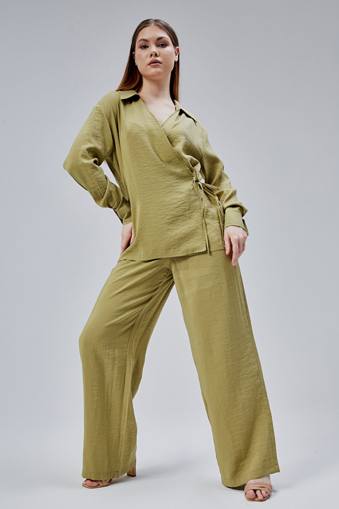 Açık Haki Salaş Kesim Geniş Paça Pantolon