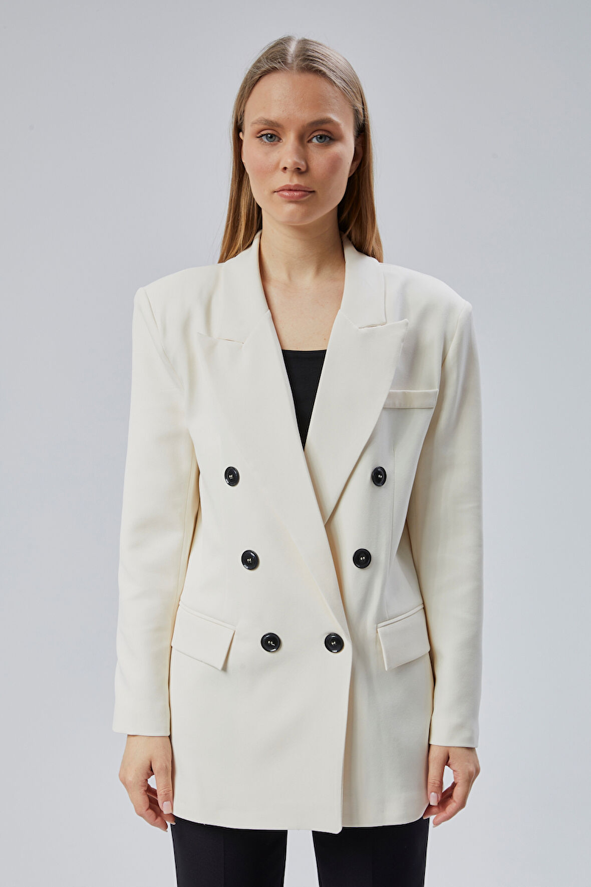 Ekru Oversize Kruvaze Yaka Astarlı Blazer Ceket