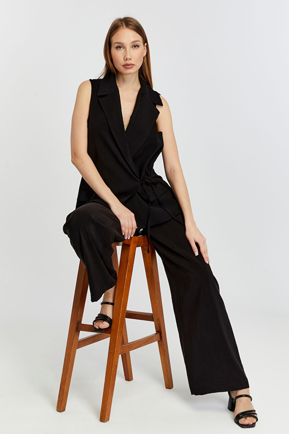 Siyah Geniş Paça Dokuma Pantolon