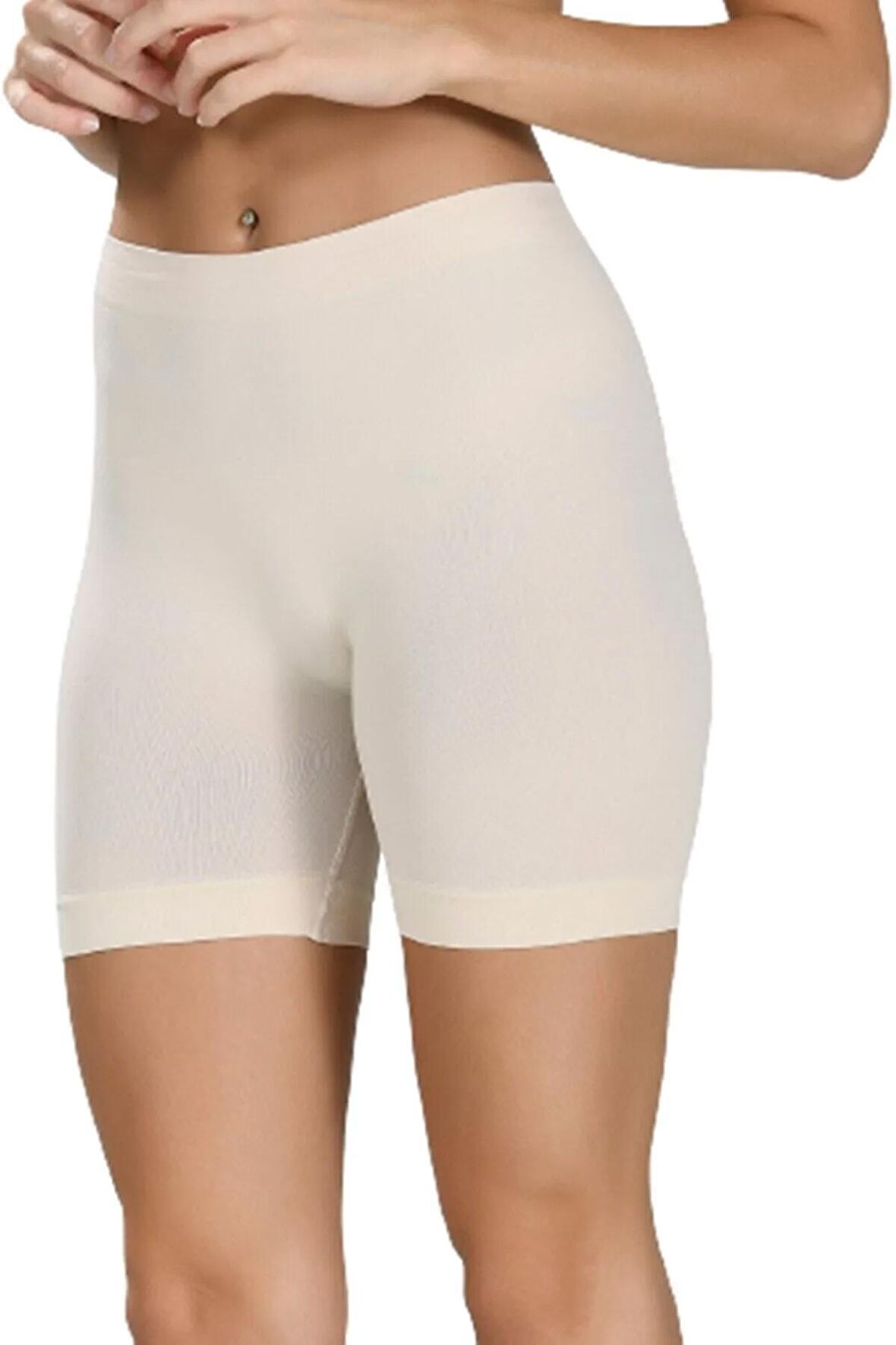 Kadın Bej Dikişsiz Şort 2007