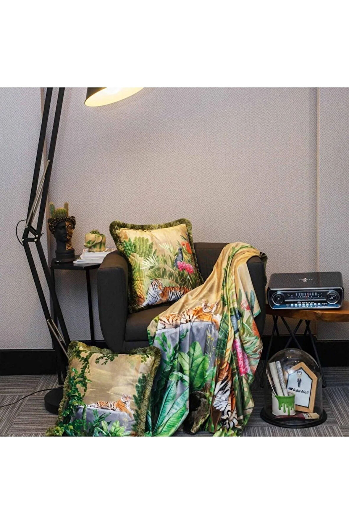 Kaplanlı Yastık/Kırlent (Dolgu Boncuk Elyaf, Uluslararası Yıkama Ve Solmama Sertifikası)