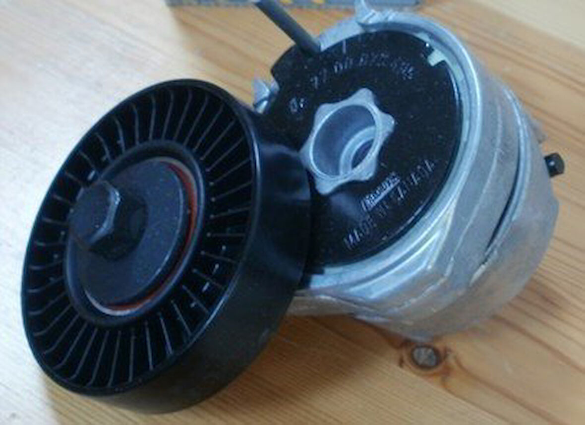 Renault Clio Alternatör Gergisi Komple (1998-2001) 1.6 7700870495