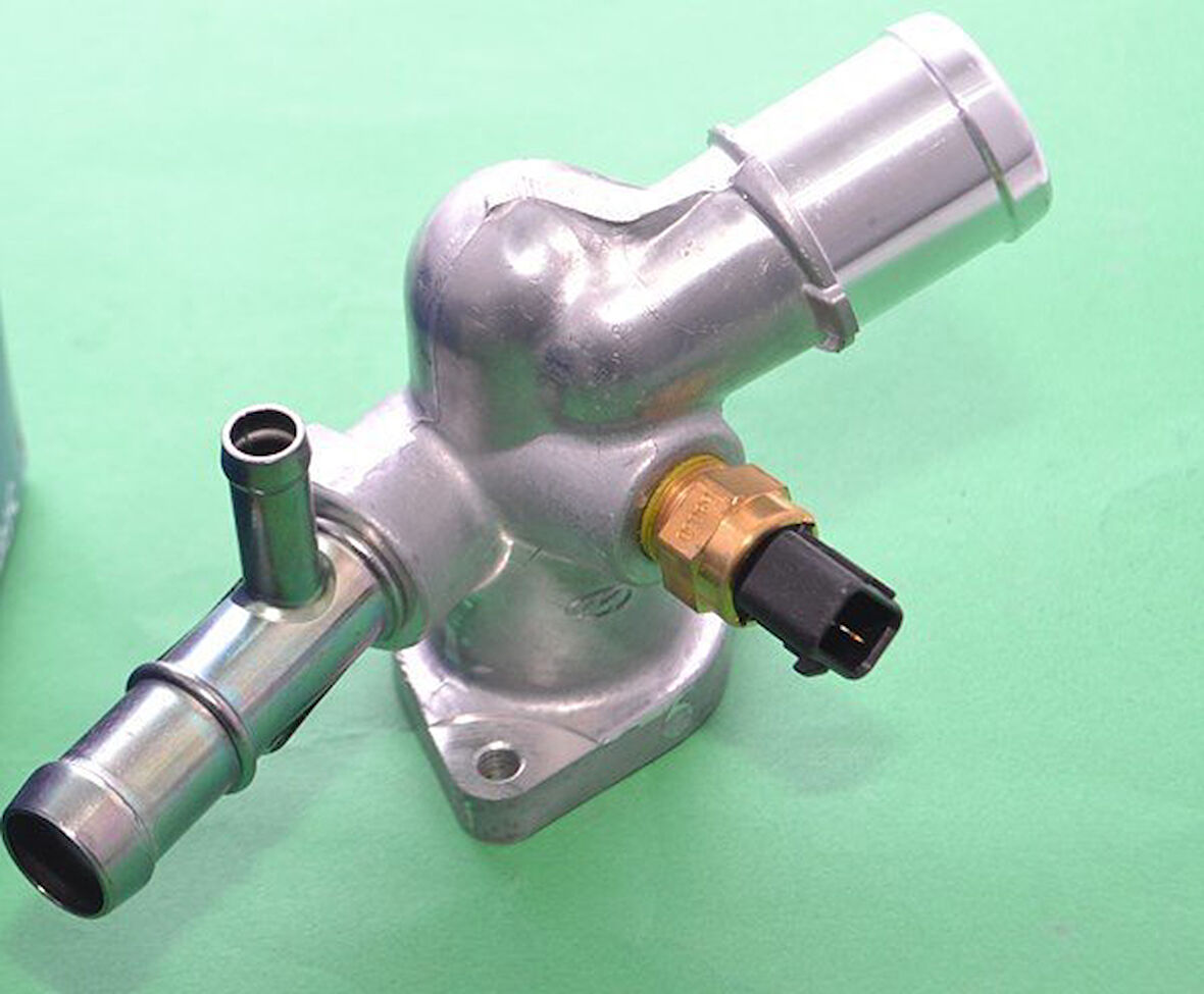 Hyundai İ20 Termostat (2008-2012) 1.4 256002B003