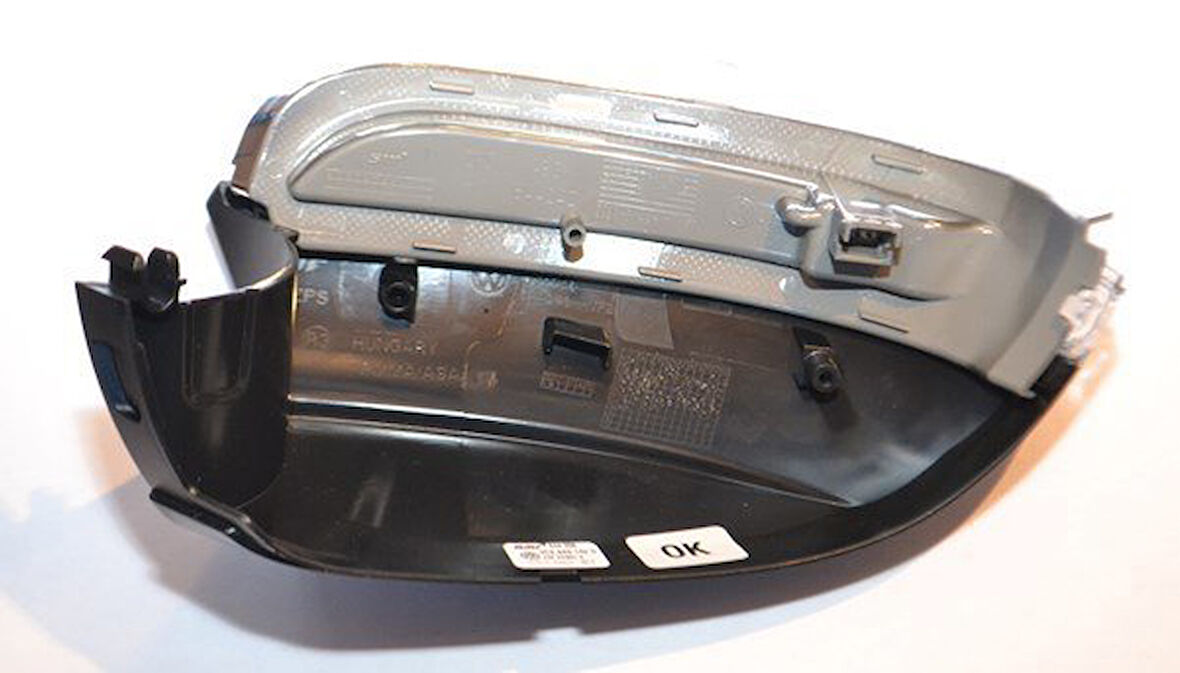 Volkswagen Beetle Kapi Ayna Sinyali Sağ (2013-2015) 1.4TSI, 1.6 TDI, 1.2 TSI, 2.0 TSI 3C8949102D