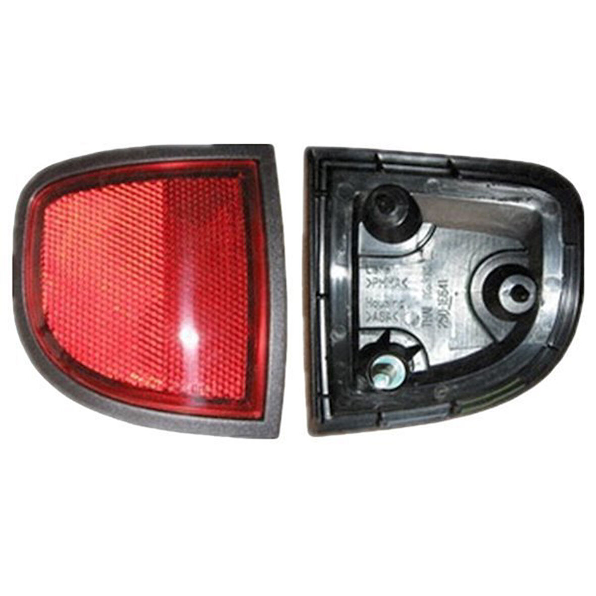 Mitsubishi L200 Arka Tampon Reflektörü (2005-2010) 2.5 8355A015