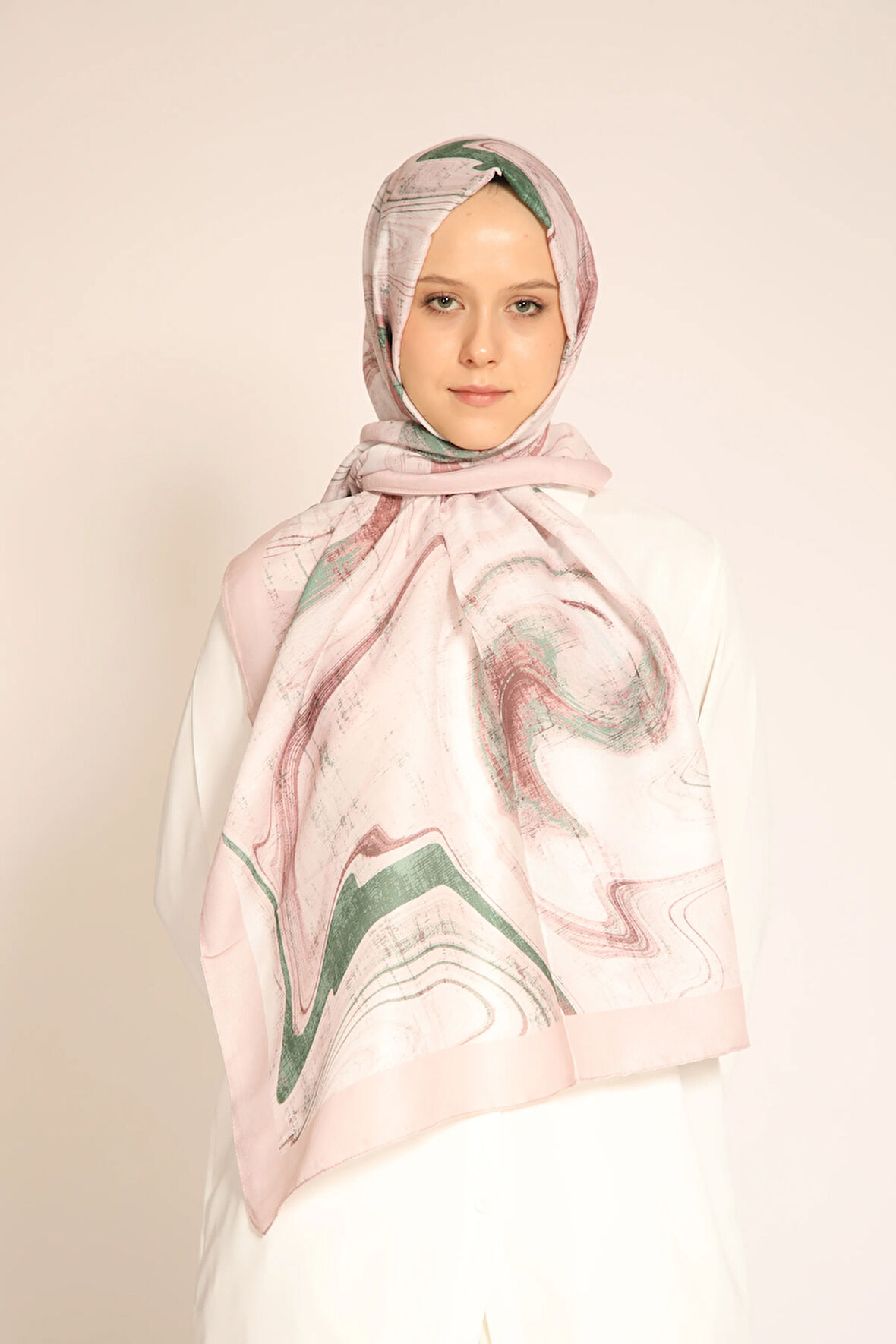 Yeni Sezon Kadın Şal | Soft Pembe Mermer Desen, Yeşil Detaylı