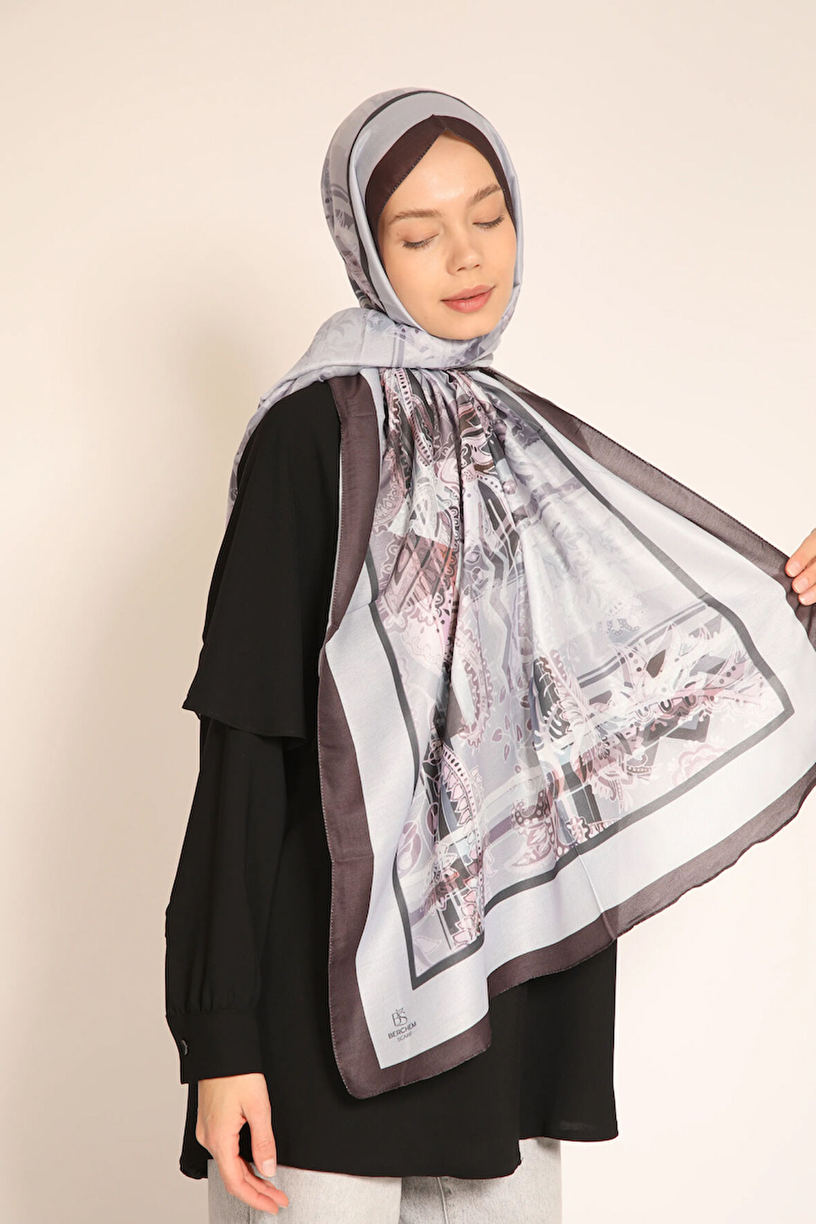 Gri ve Kahverengi Desenli Soft Şal | Soft Tonlarda Modern Desen