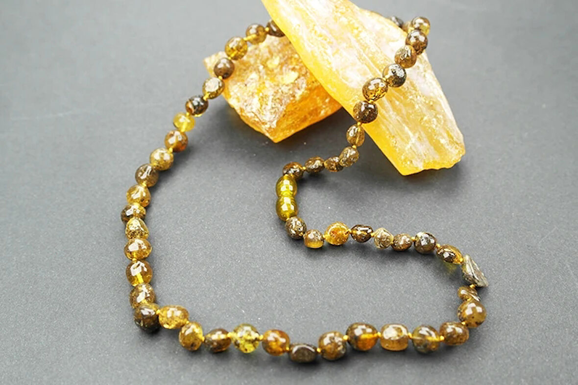 Toprak Nefesi   Doğal Kesim Damla Kehribar Yetişkin Kolye