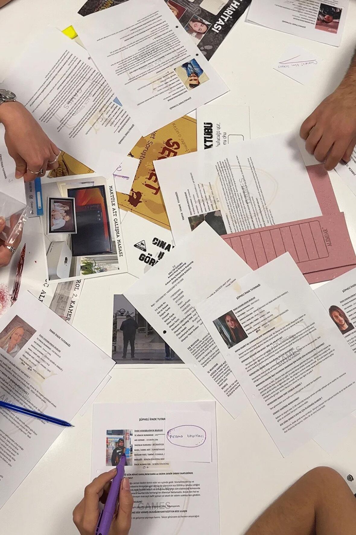 "Gizemli Dosya: Dedektiflik ve Cinayet Çözme Oyunu - Derya Demir Vakası"