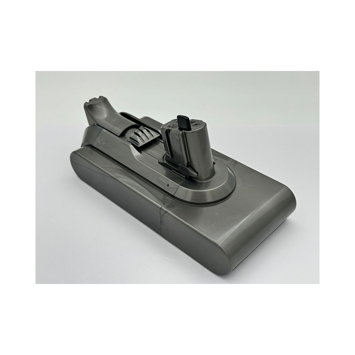 Dyson V11 Tak-Çıkar Süpürge Batarya – Yüksek Kapasiteli, Güçlü ve Dayanıklı Yedek Pil | Uzun Ömürlü Li-ion Batarya