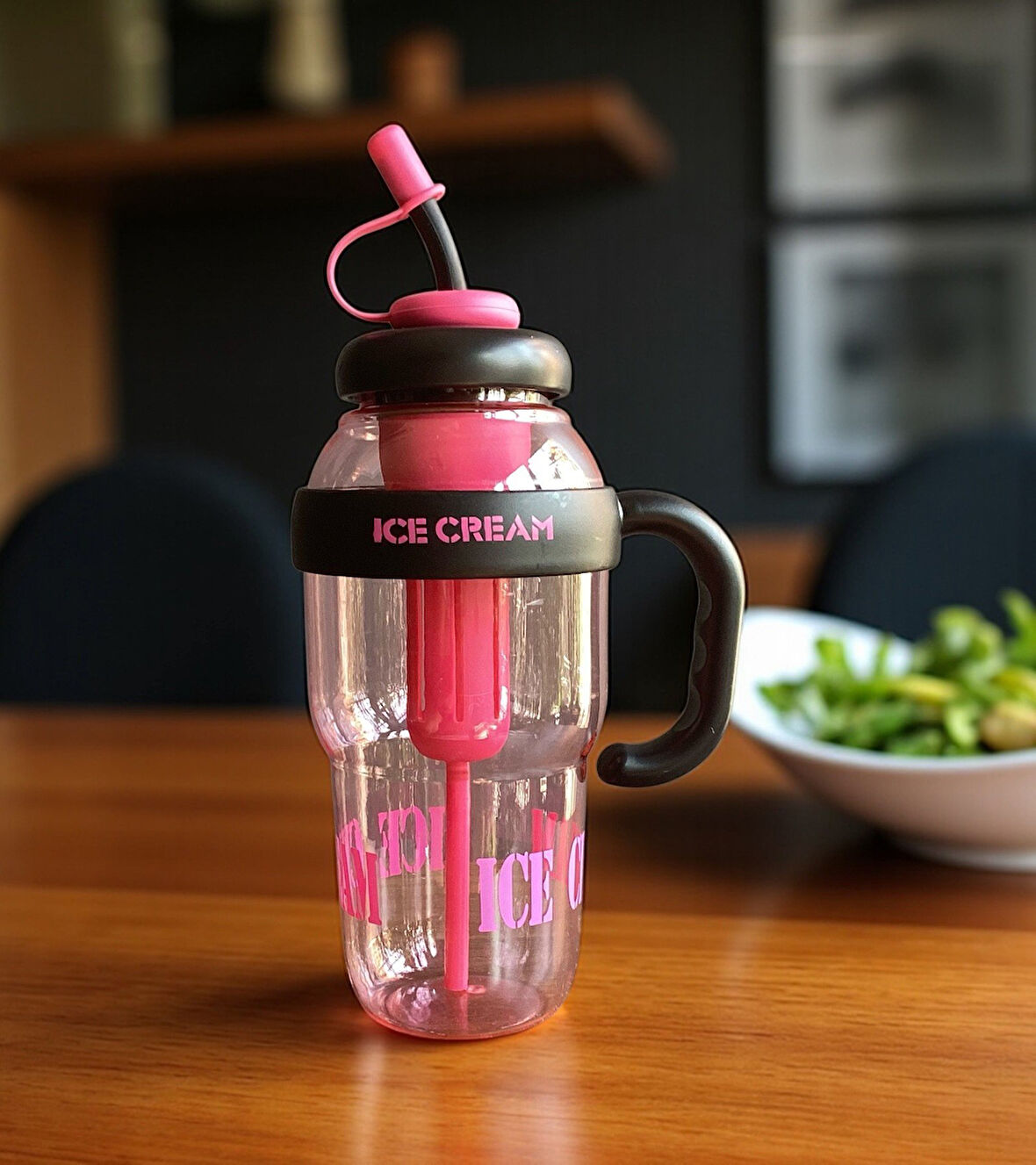 1300 ml Kulplu Suluk Matara Detox ve Soğuk İçecek Şişesi Pipetli Suluk Taşınabilir BPA içermez Pembe