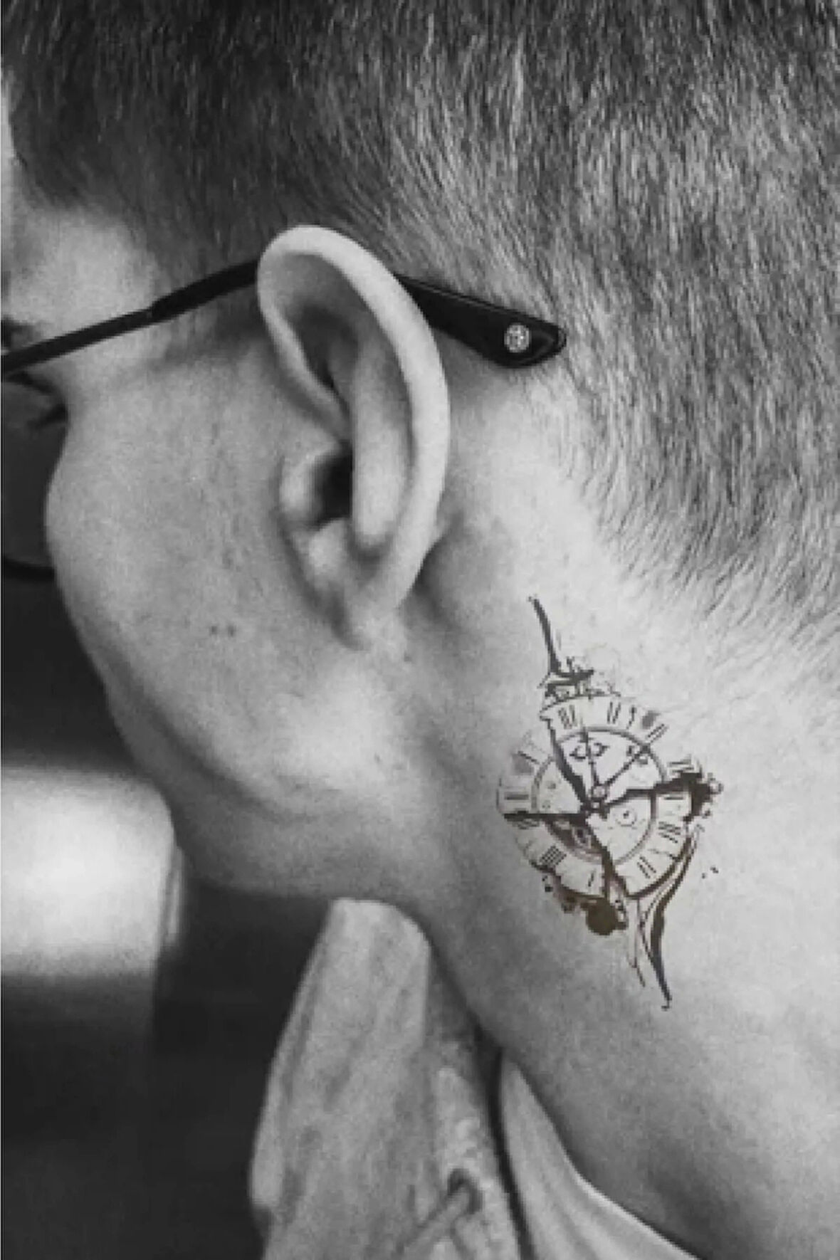 Geçici Saat Figürlü Mini Dövme Tattoo