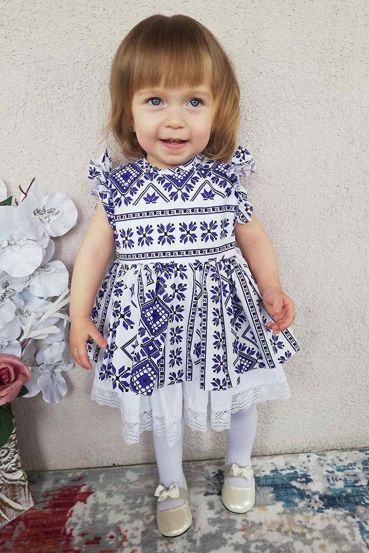 Fırfır Ve Dantel Detaylı Etnik Desenli Mavi Beyaz Kız Çocuk Bebek Elbise