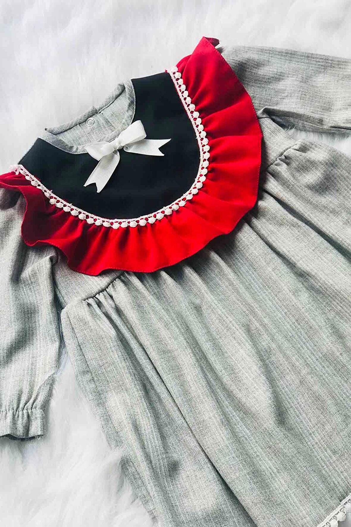 Dantel Ve Fırfır Detaylı Gri Krep Kız Çocuk Bebek Elbise