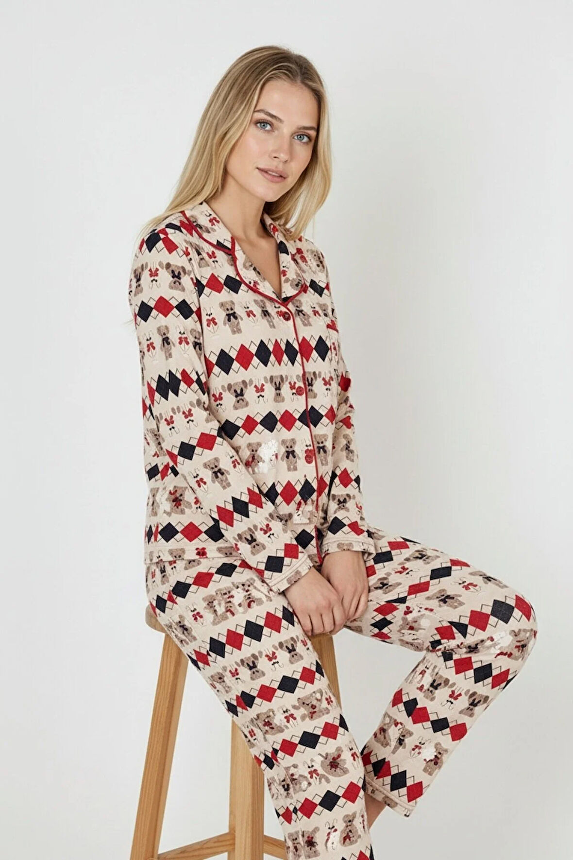 Luxury Soft Ekru Desenli Uzun Kollu Kadın Pijama Takımı – 3028