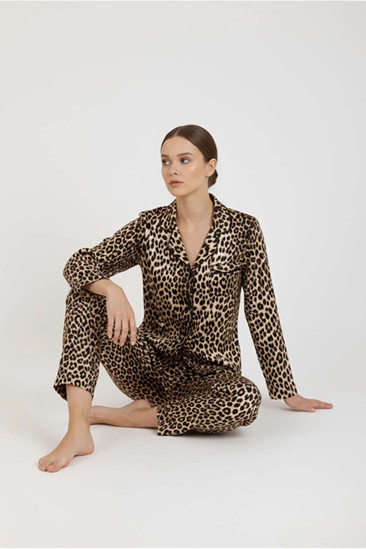 Luxury Viscose Leopar Desenli Kadın Uzun Kollu Pijama Takımı – 42577