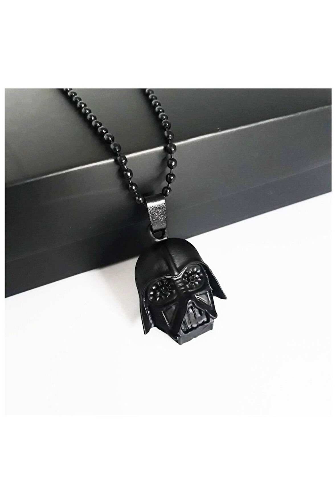 Mat Siyah Renk Erkek Kolye