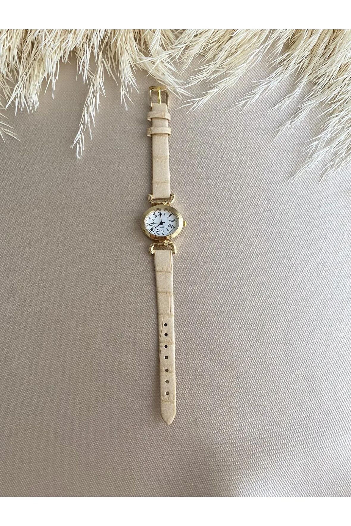 Retro Minimal Vintage Deri Kordon Kadın Kol Saati Kelebek Model
