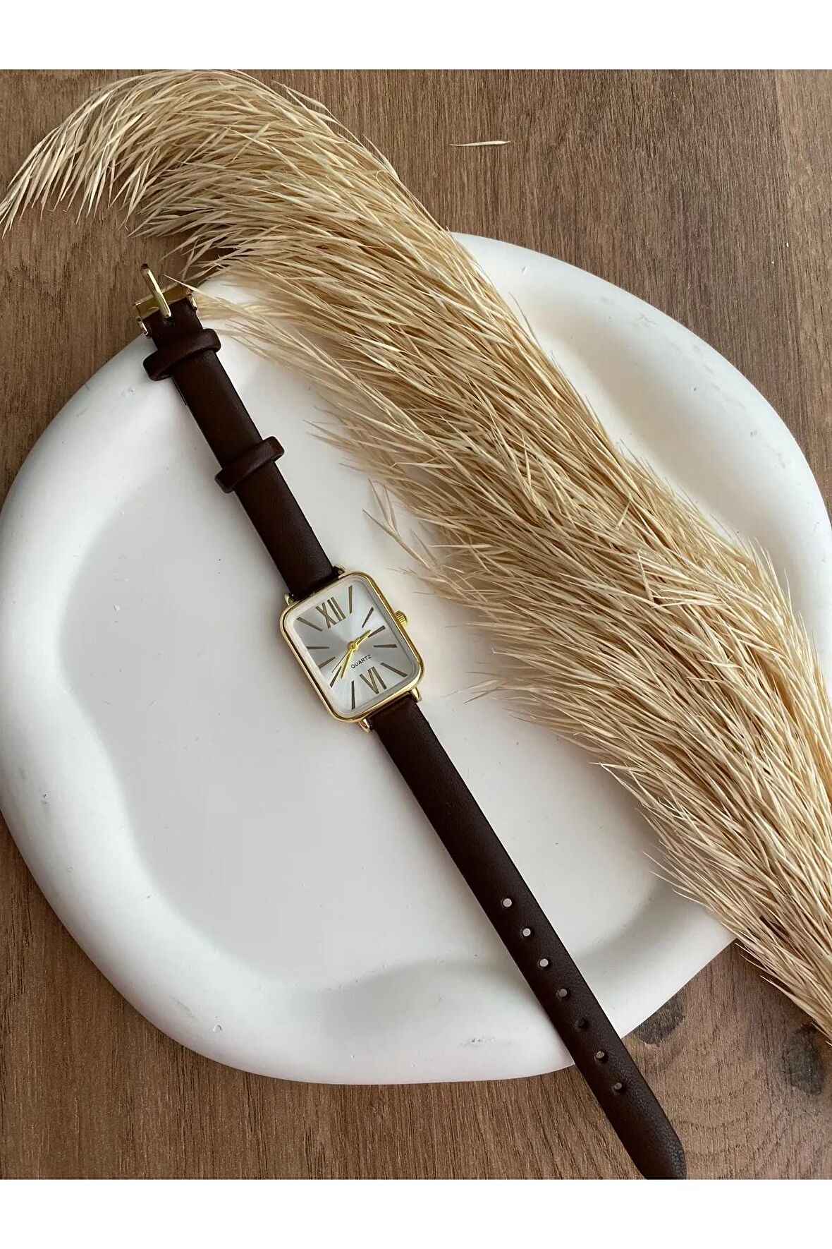 Bs Stıll Vintage Kadın Kol Saati Retro quartz deri kordon 1 Adet