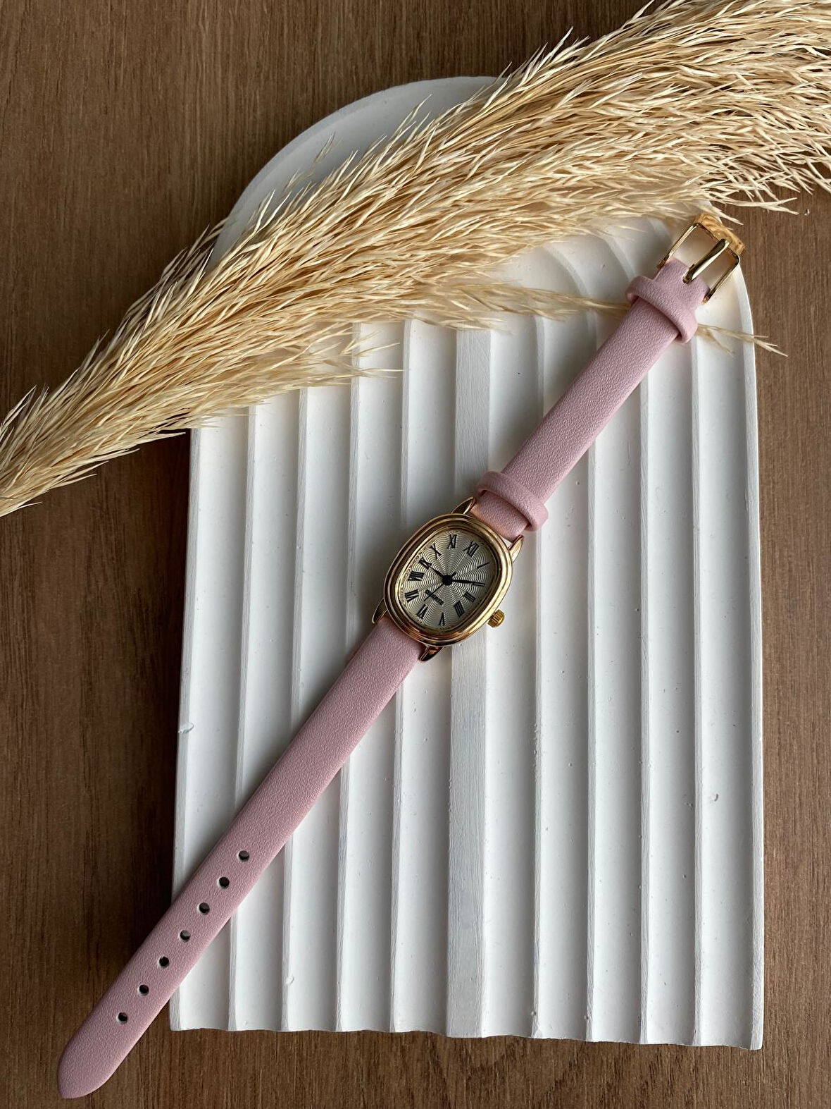 Bs Stıll Vintage Kadın Kol Saati Retro quartz deri kordon 1 Adet