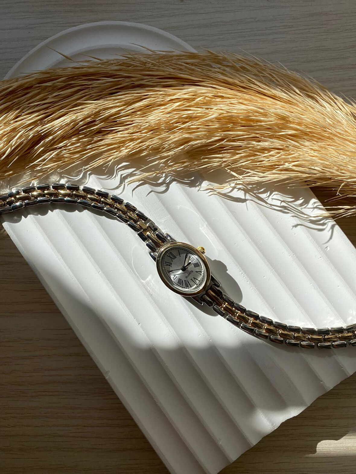 Bs Stıll Vintage Kadın Kol Saati Retro Minimal Boncuk Model 1 Adet