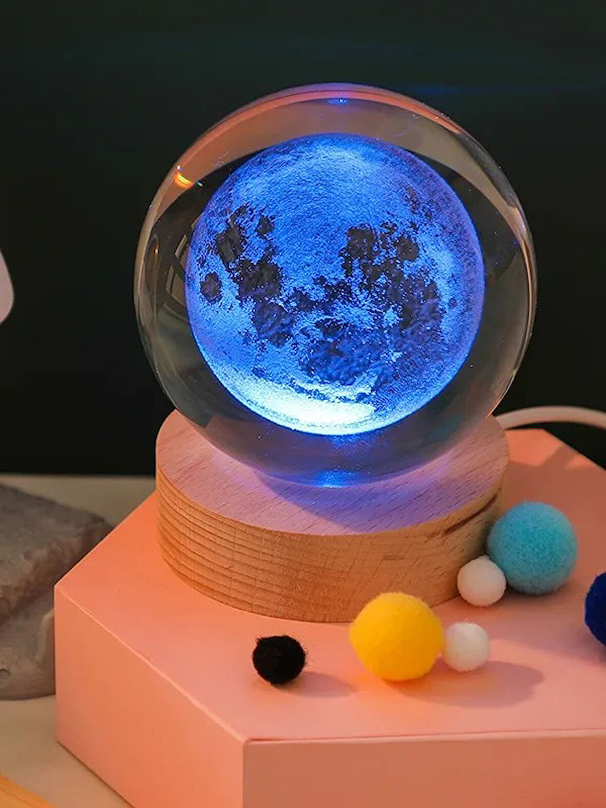 3D Ay Küre Kristal Led Gece Lambası – USB'li Ahşap Standlı LED Masa Lambası & Gece Lambası RGB Led
