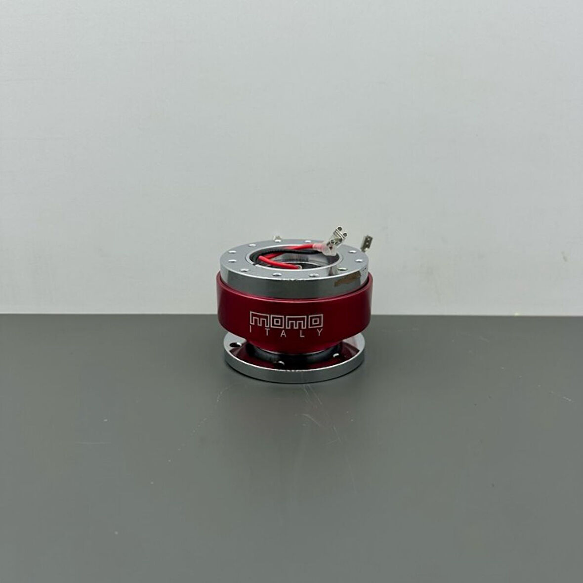 MOMO Sök Tak Direskiyon Göbeği KIRMIZI Direksiyon GÖBEĞİ ITALY