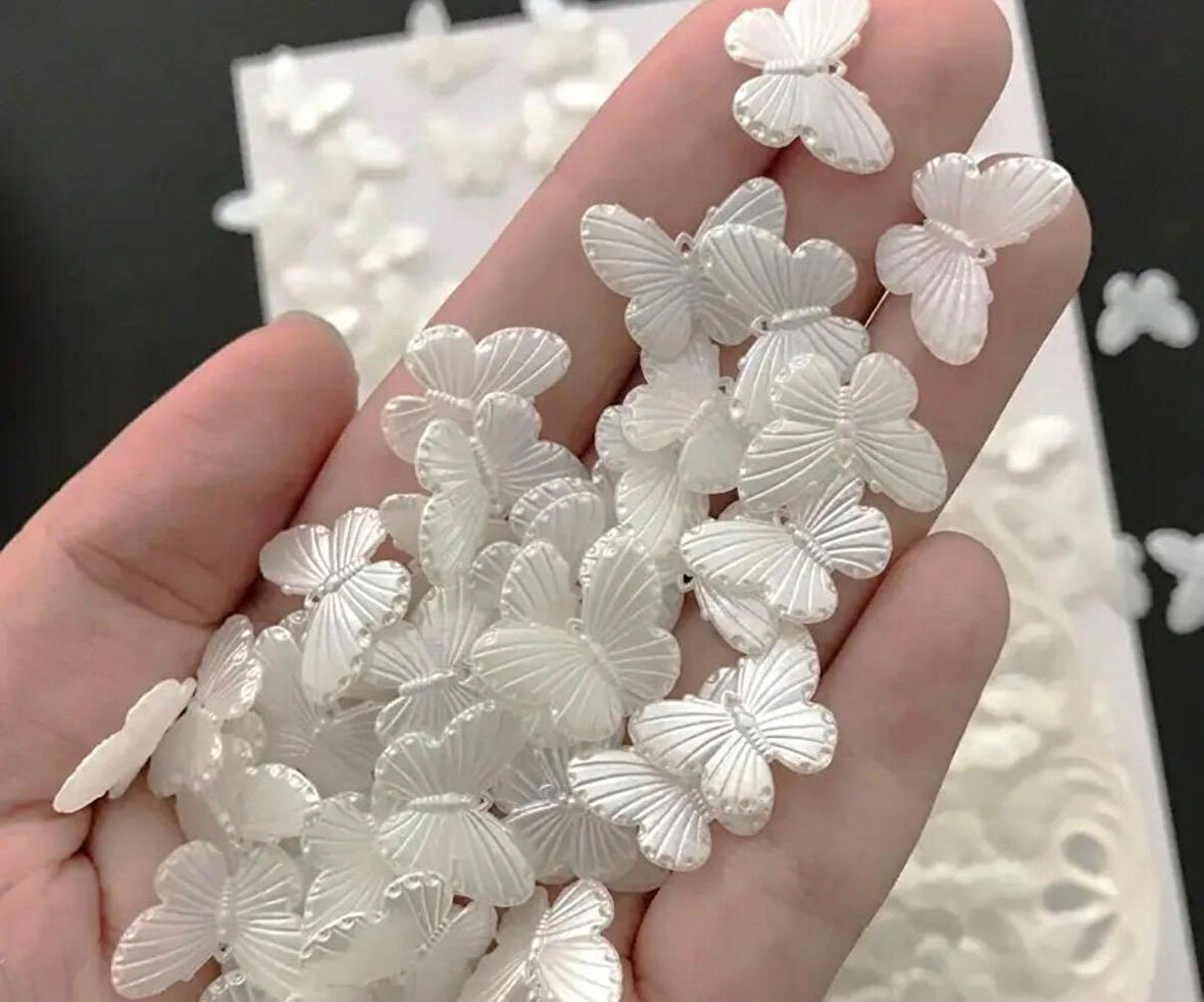 100 adet 22mm x 14mm İnci Akrilik Kelebek Boncuklar DIY Takı Yapımı için