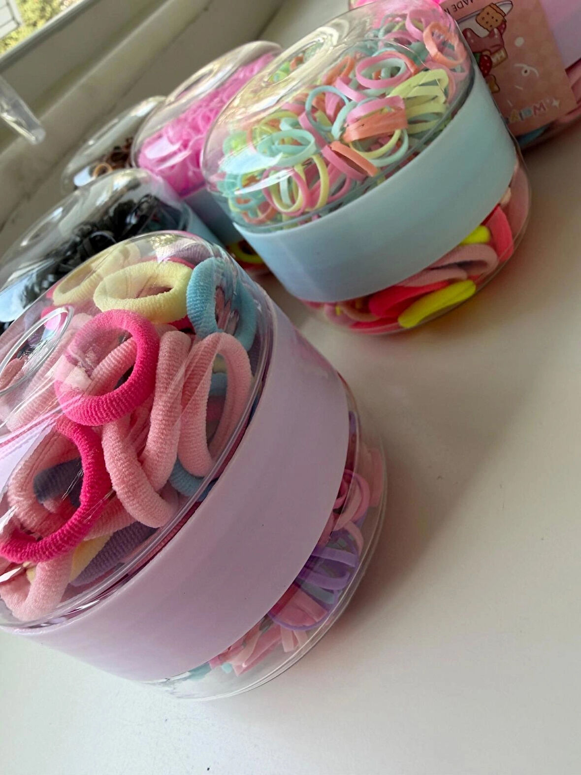 Kutulu Minik Renkli Lastik Toka Hediye