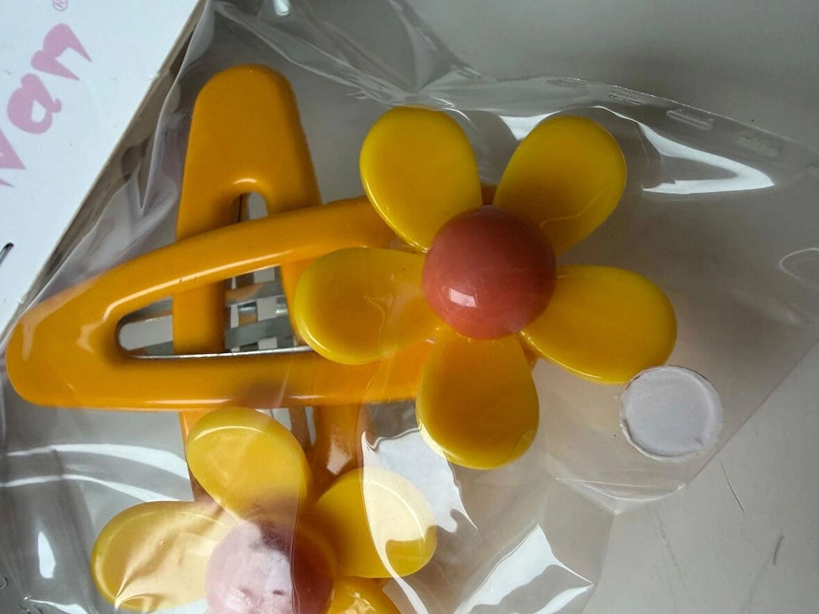 Çıtçıtlı Papatyalı Renkli Toka