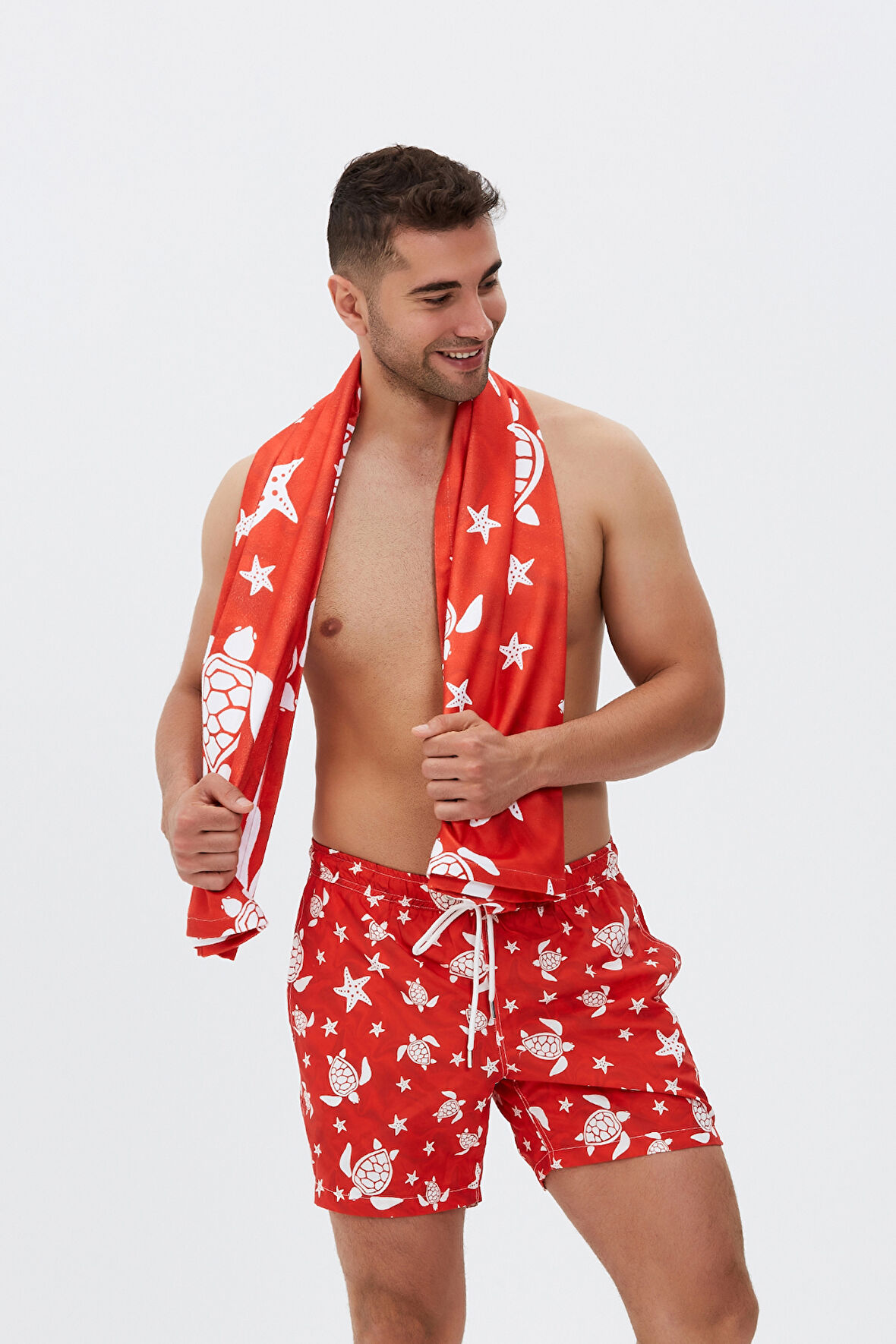 Caretta Desenli Plaj Havlusu & Deniz Şortu İkili Takım-Kırmızı-XXL