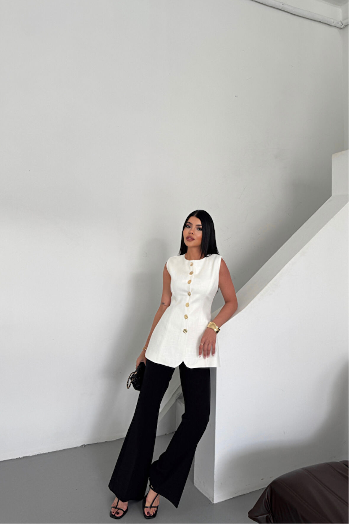 KETEN YELEK BELDEN OTURTMALISIRALI DÜĞME DETAYLI - Beyaz