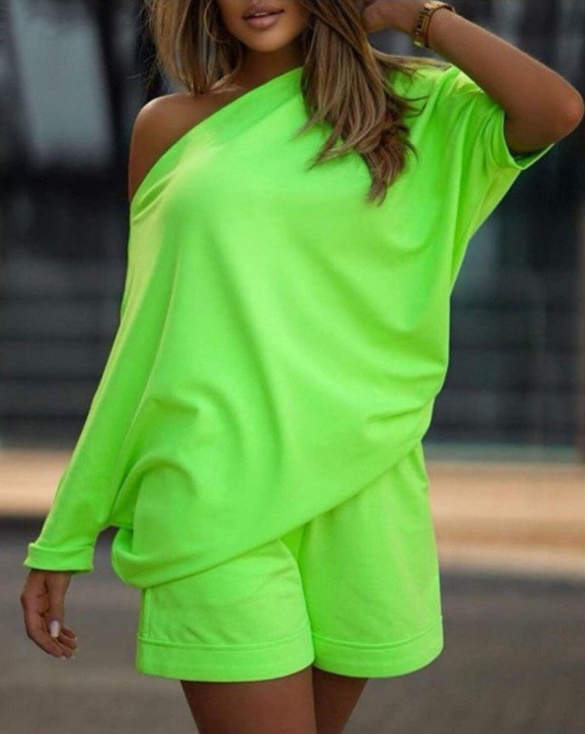 Kadın Kayık Yaka Salaş Iki Iplik Bluz Ve şort Ikili Takım