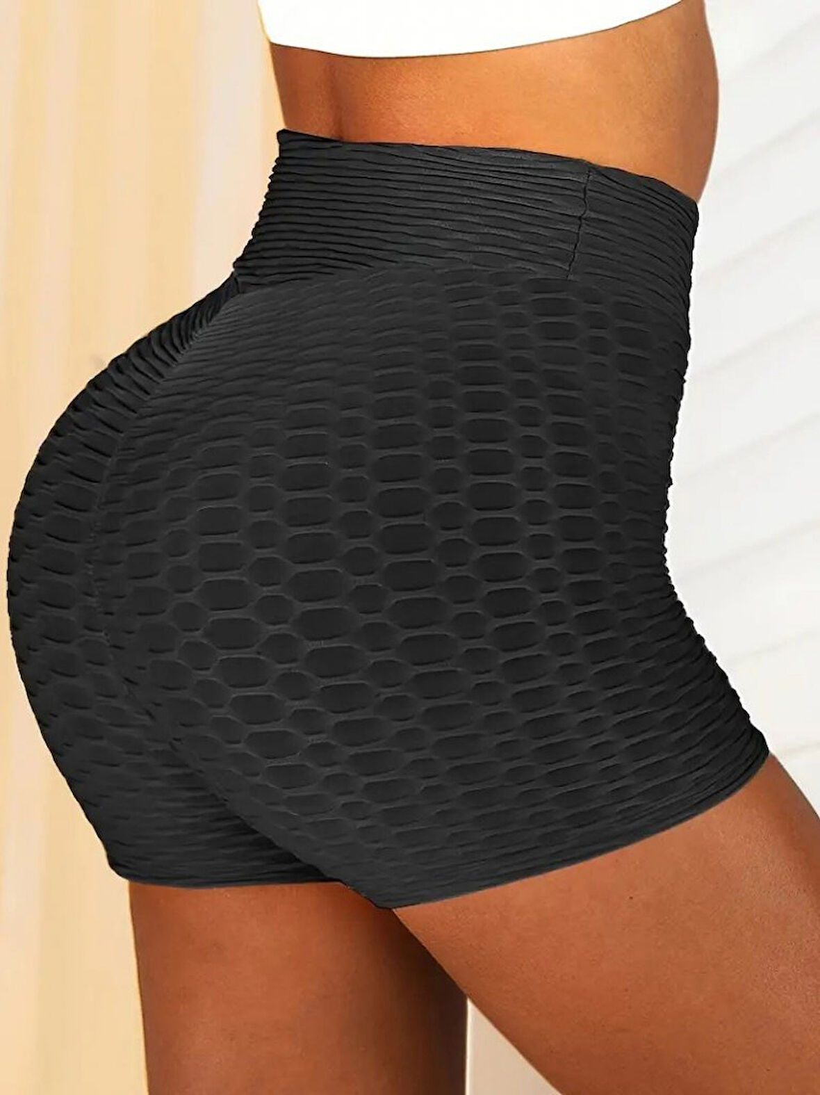 Kadın Arkası Büzgülü Kendinden Desenli Toparlayıcı Mini Tayt