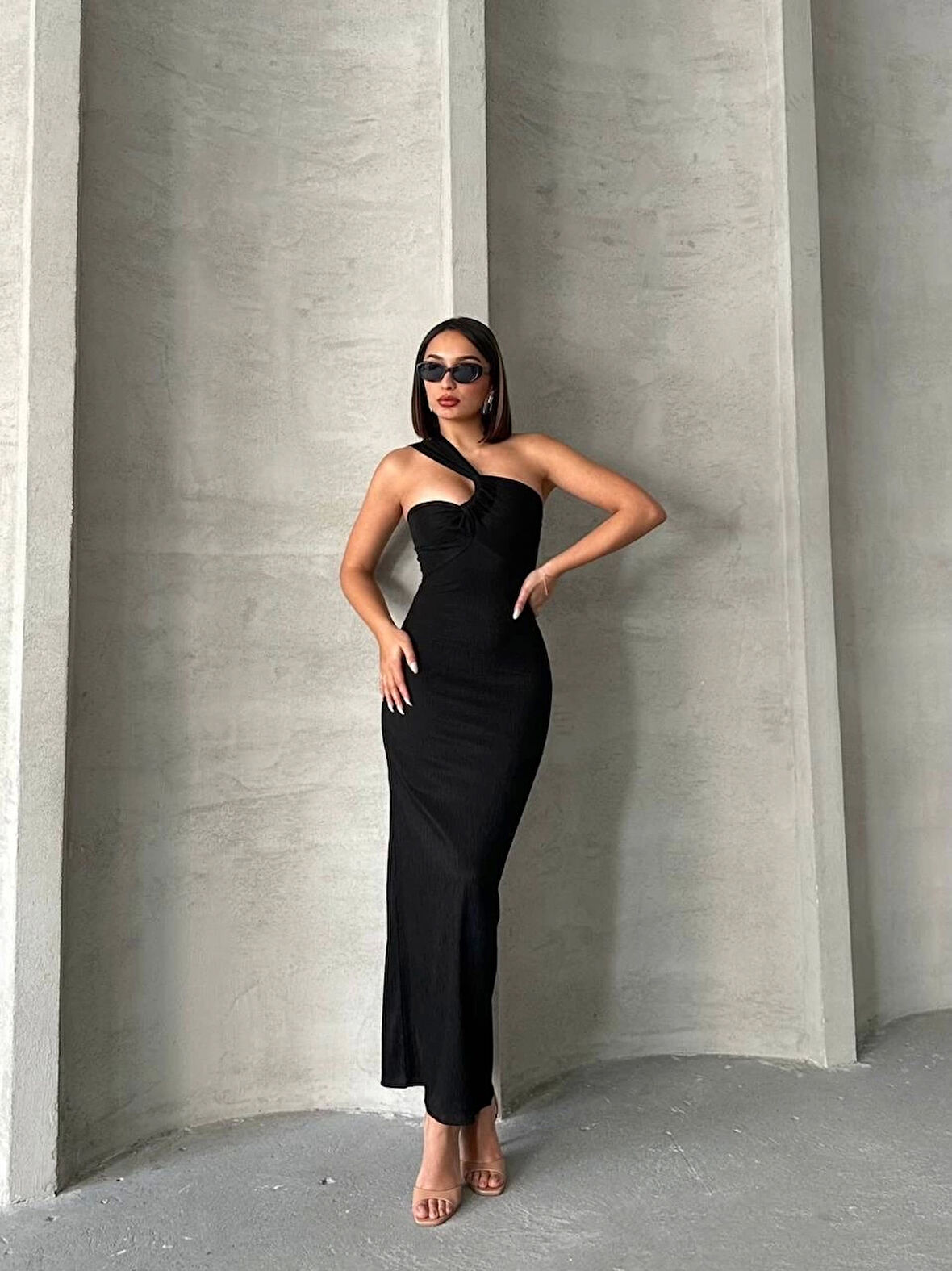 Krinkıl tek omuz uzun elbise siyah s25455