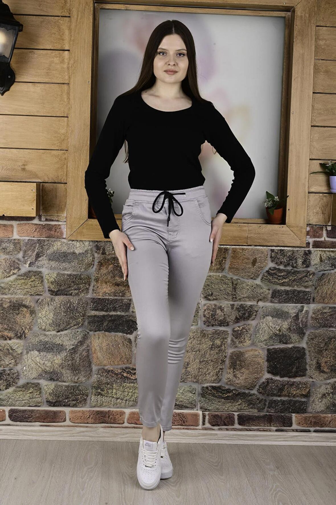 BLACK STEEL KEMER LASTİK ,PAÇA DÜZ  Kadın PANTOLON-23000