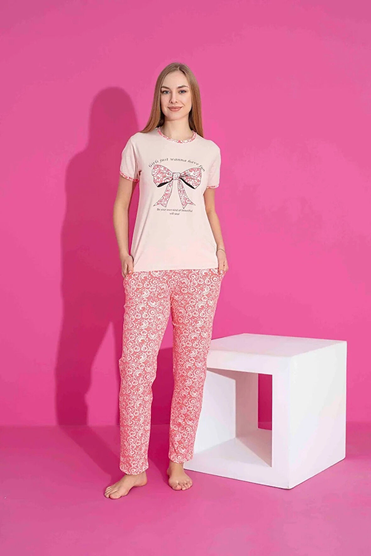 TARP Pembe Fiyonk Baskılı Anne Pijama Takımı 2974-P