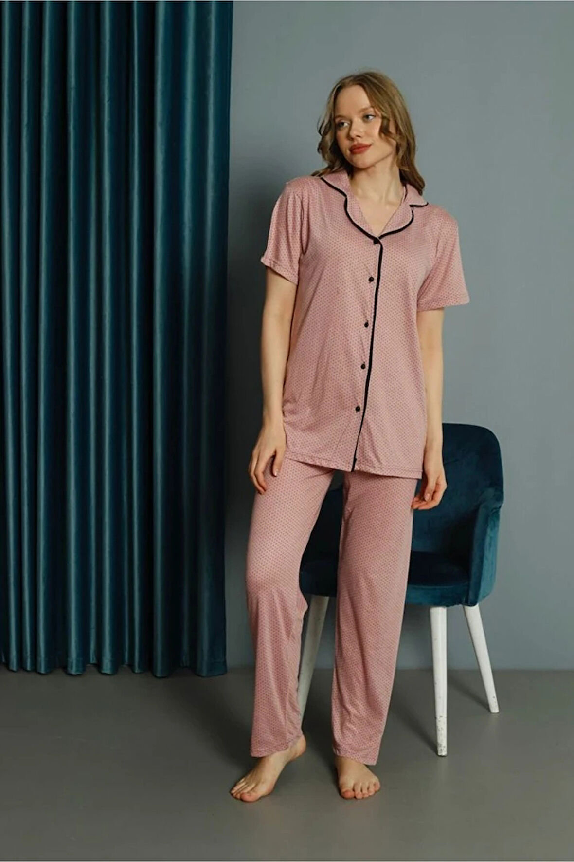 IŞILAY Gül Kurusu Önden Düğmeli Noktalı Viskon Kumaş Kısa Kollu Kadın Pijama Takımı 15700-GK