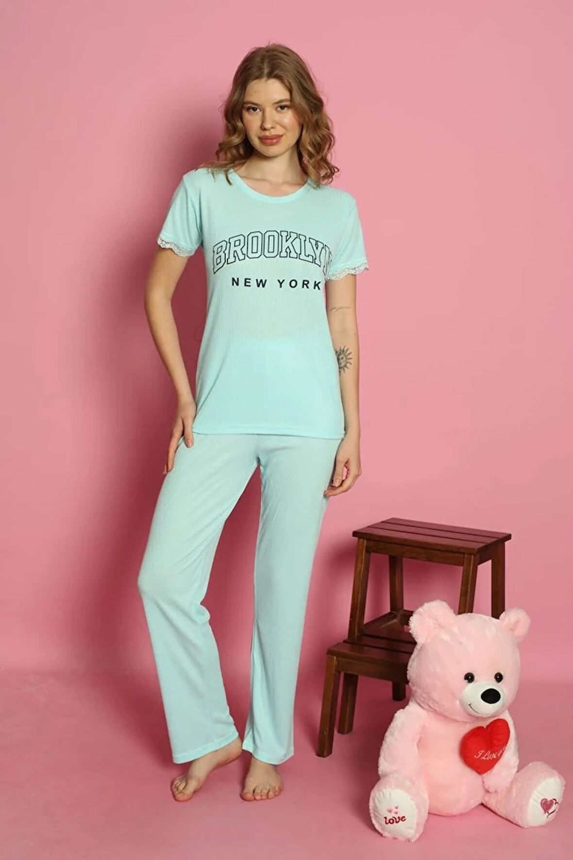 MLALE Maviş Fitilli İnce Raporlu Kumaş Kısa Kollu Kadın Pijama Takımı 3371-M