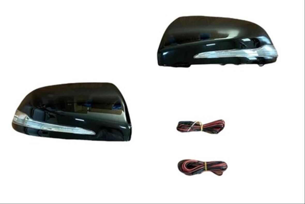 W447 VITO IÇIN UYUMLU SINYALLI AYNA KAPAGI (PIANO BLACK)