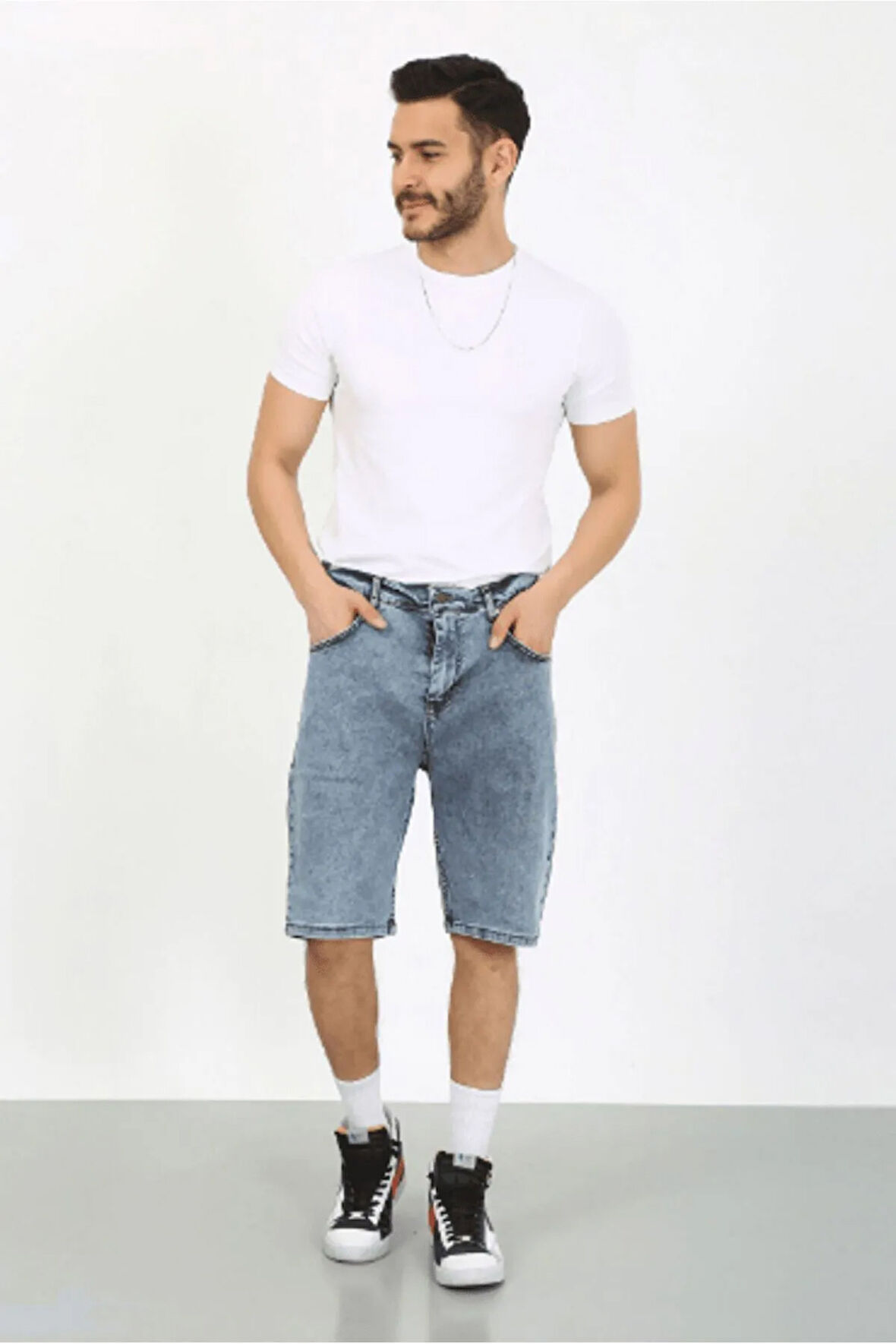 Baggy Rahat Kalıp Lacivert Taşlamalı Kot Pantolon